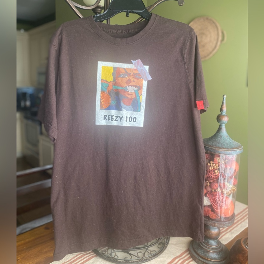 EUC The Boondocks Brown Riley Tee